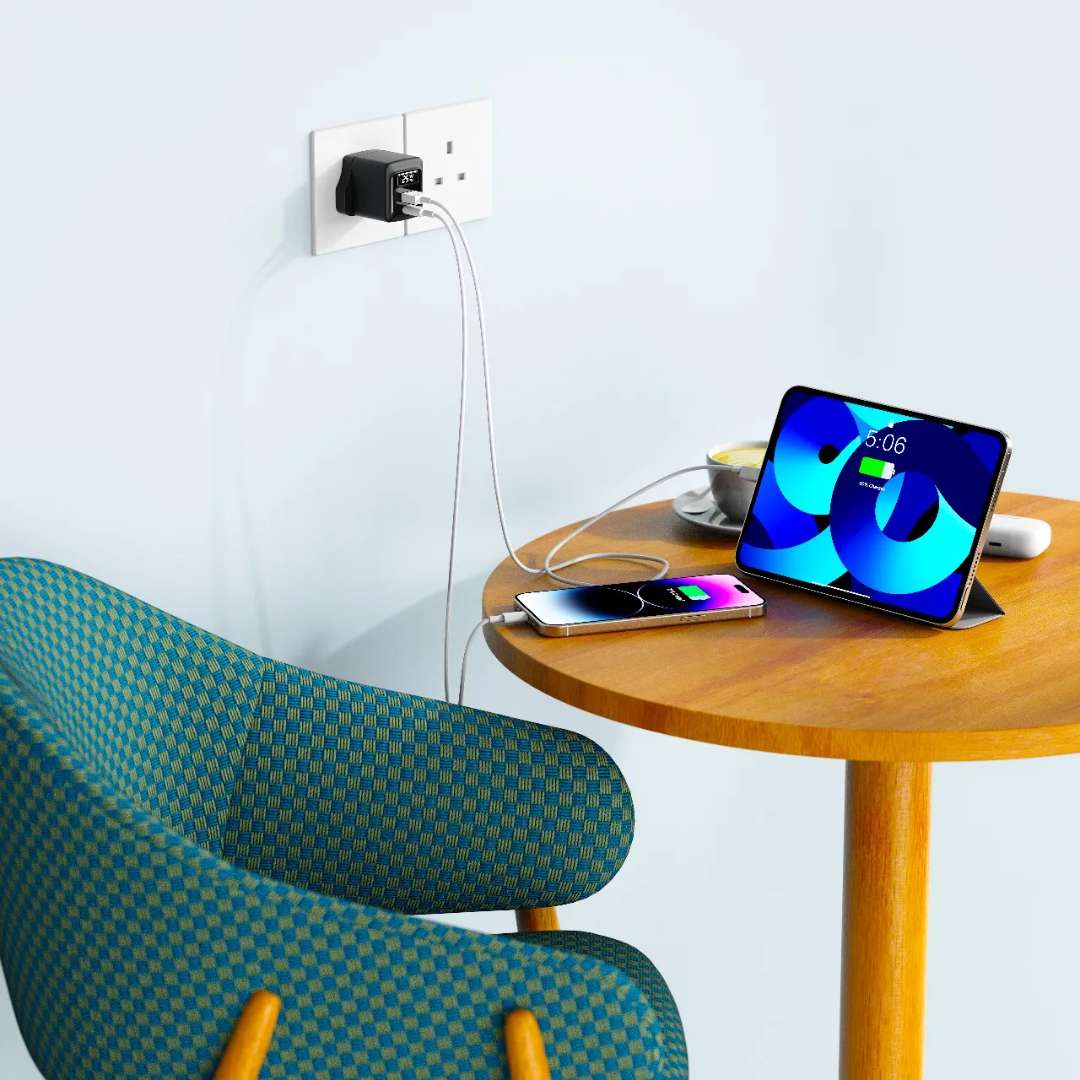 Porodo GaN 25W Dual-Port Wall Charger With Type-C to Type-C Cable