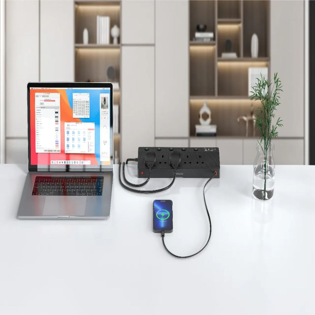 Porodo Voltguard Multi-Port Power Socket PD 20W